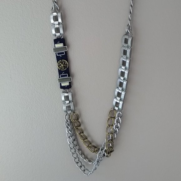 Banana Republic Long Tiered Necklace - Picture 1 of 4